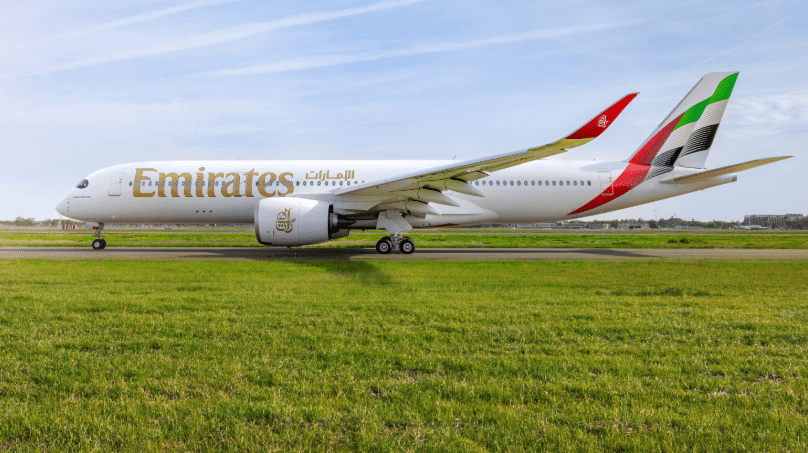 Emirates A35